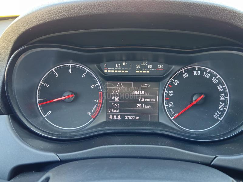 Opel Corsa E 1.4 ENJOY B14XEL