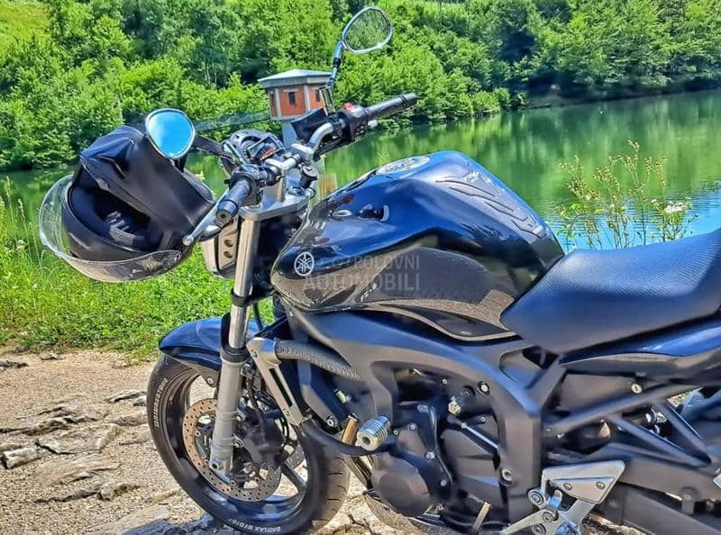 Yamaha FZ6N
