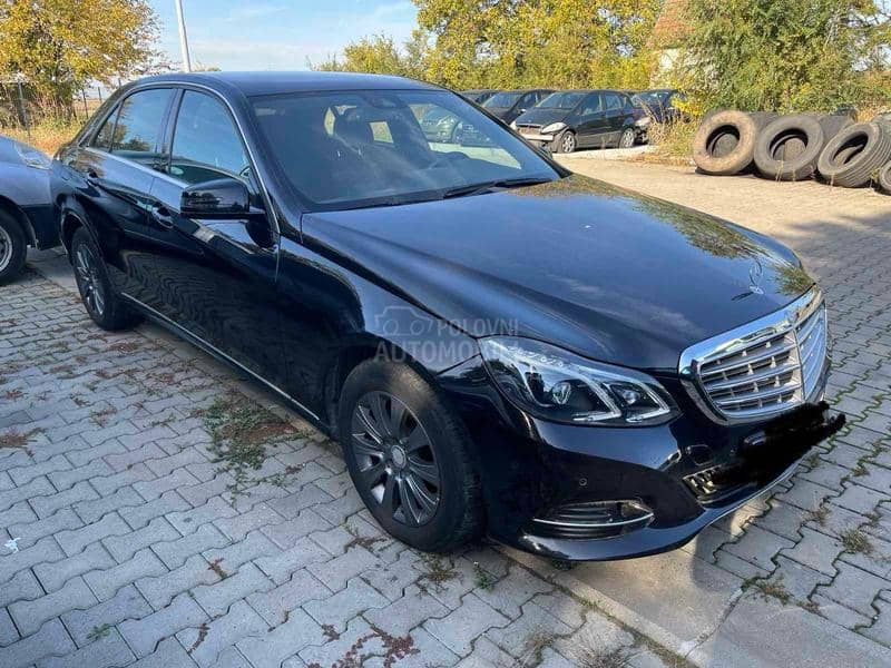 Mercedes Benz E 220 