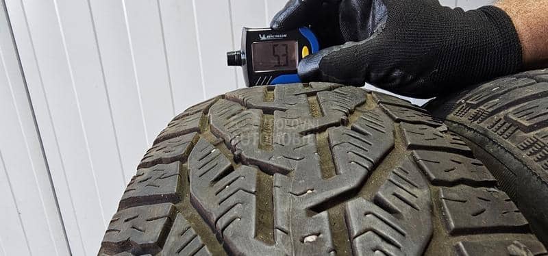 Tigar 185/65 R15 Zimska