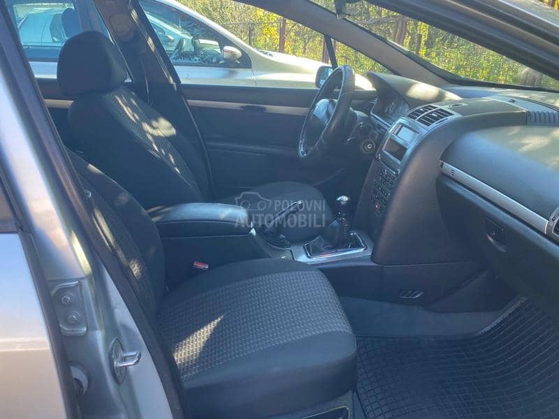 Peugeot 407 2.0 hdi