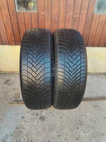 Michelin 215/60 R18 Zimska