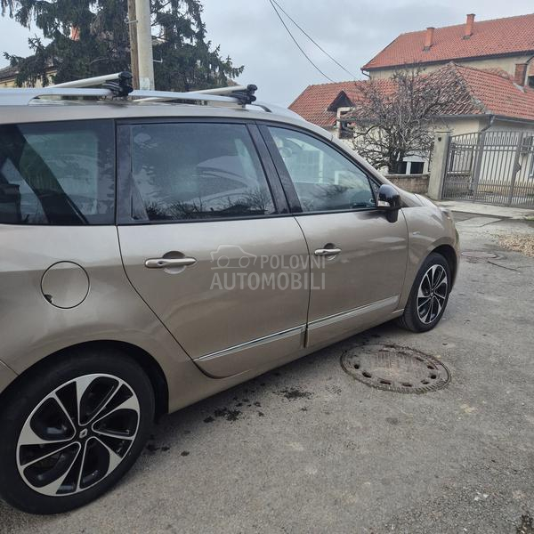 Renault Grand Scenic BOSE  edition