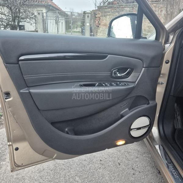 Renault Grand Scenic BOSE  edition