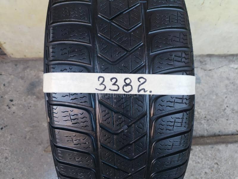 Pirelli 215/60 R16 Zimska