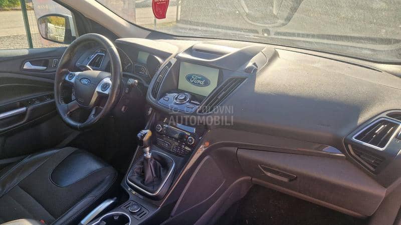 Ford Kuga 2.0 D.IZUZEETNA