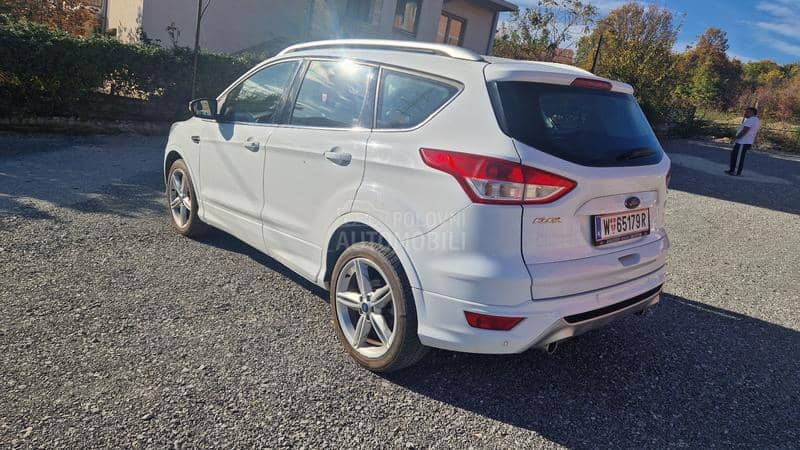 Ford Kuga 2.0 D.IZUZEETNA