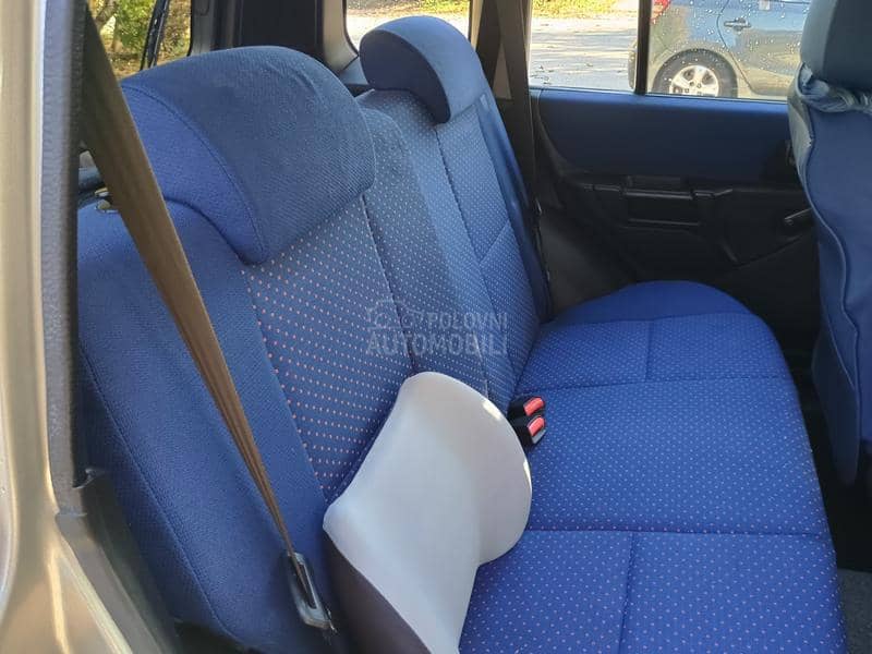 Mitsubishi Pajero Pinin 