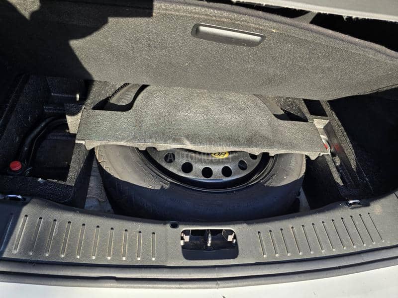 Ford Kuga T I T A N 4x4 pAnOR