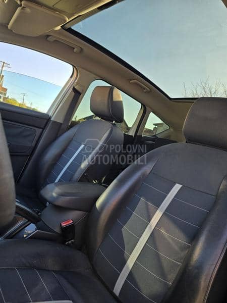 Ford Kuga T I T A N 4x4 pAnOR