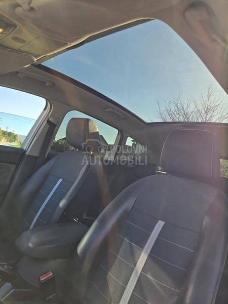 Ford Kuga T I T A N 4x4 pAnOR