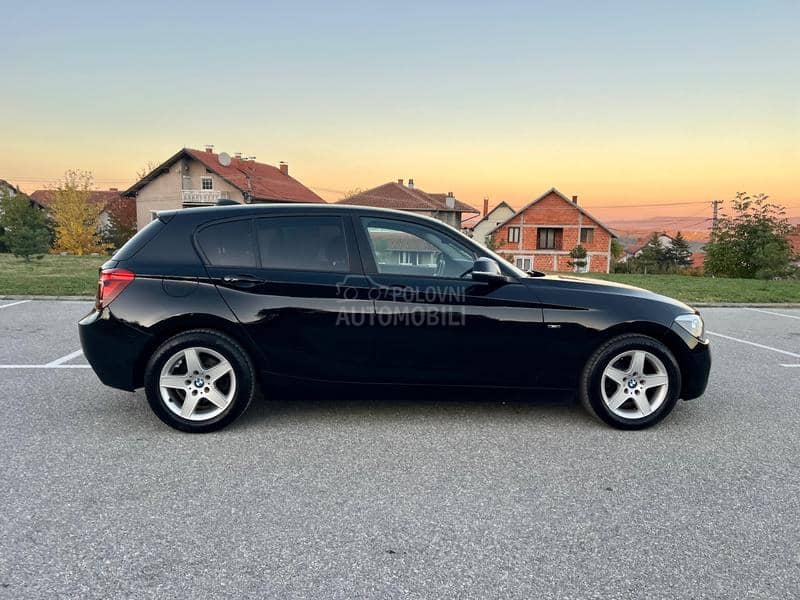 BMW 116 D SPORT CH