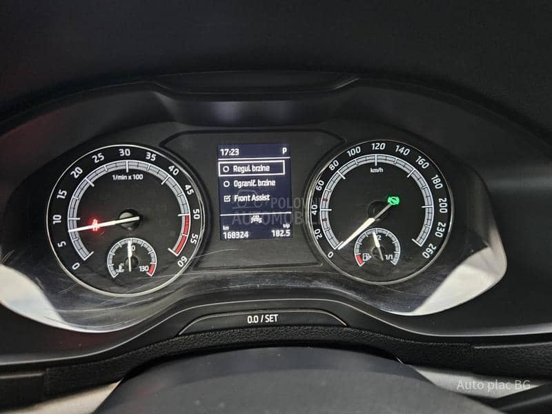 Škoda Karoq 1.6tdi DSG/AMBITION