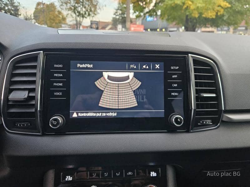 Škoda Karoq 1.6tdi DSG/AMBITION