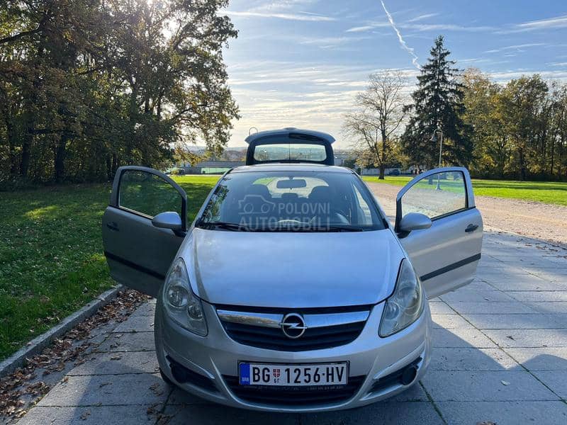 Opel Corsa D 
