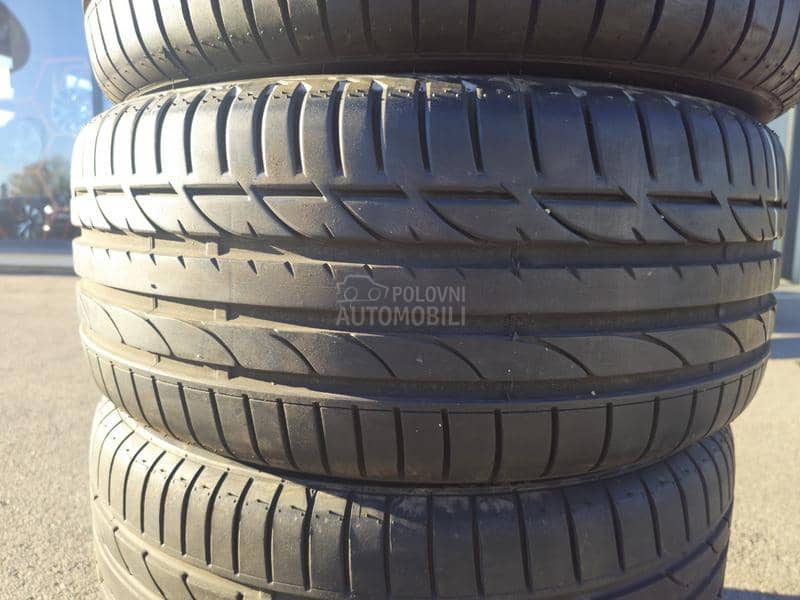 Bridgestone 235/40 R19 Letnja