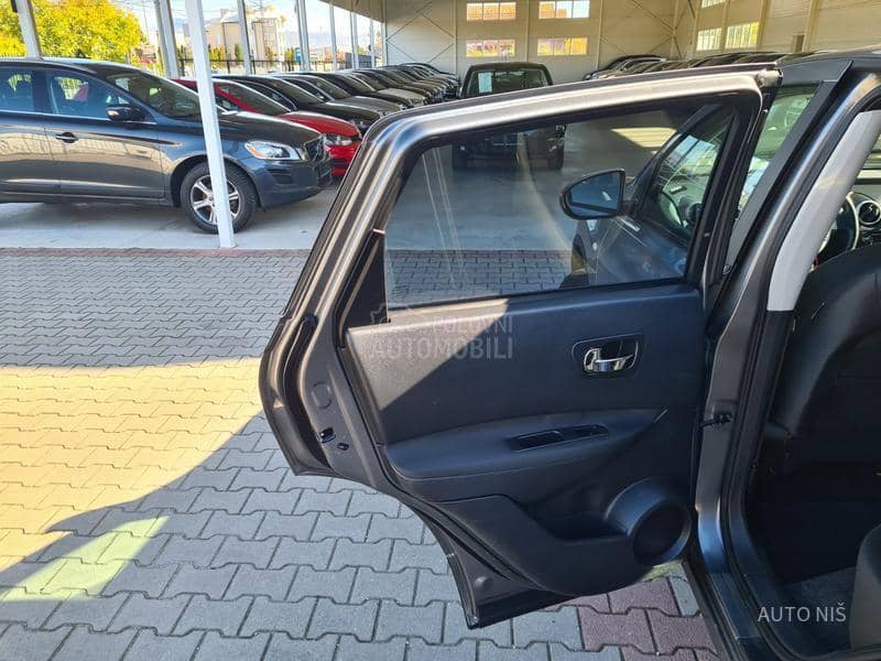 Nissan Qashqai 1.6 URBAN STYLE