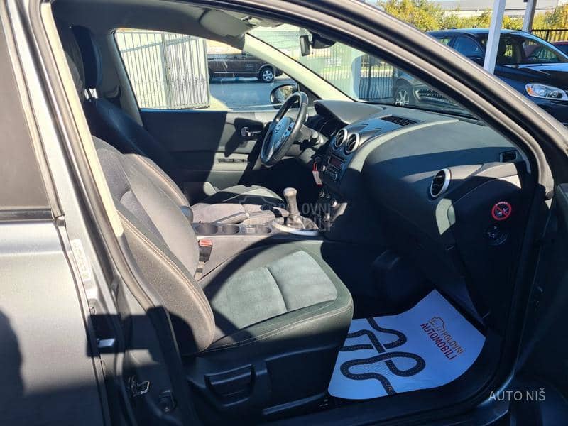 Nissan Qashqai 1.6 URBAN STYLE