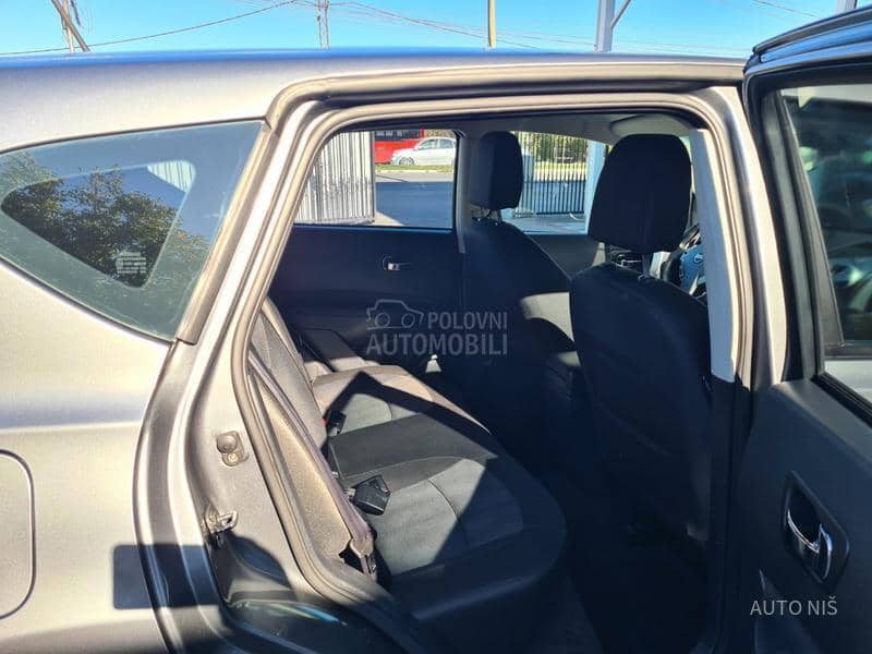 Nissan Qashqai 1.6 URBAN STYLE