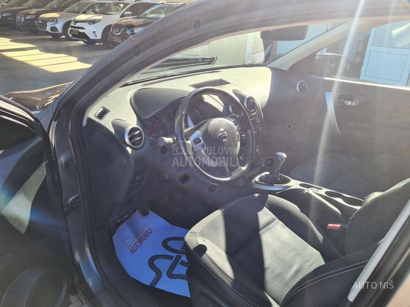 Nissan Qashqai 1.6 URBAN STYLE