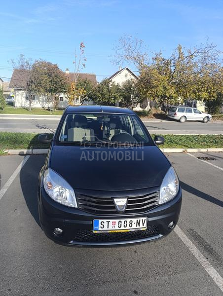 Dacia Sandero 