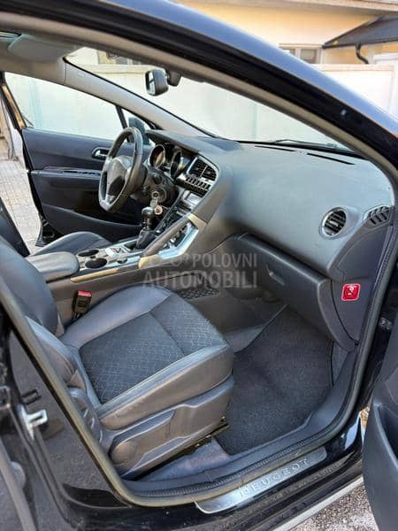 Peugeot 3008 1.6i resty