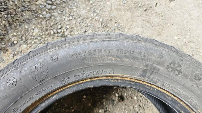 Kumho 235/55 R17 Zimska