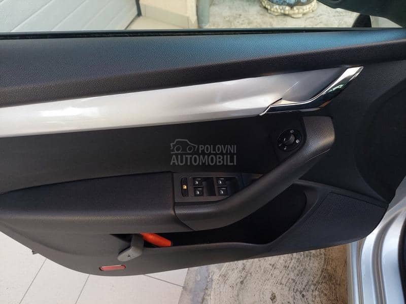 Škoda Octavia 1.6TDI XENON/DIODA