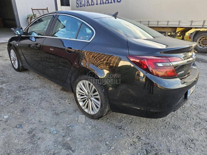Opel Insignia BiTurbo