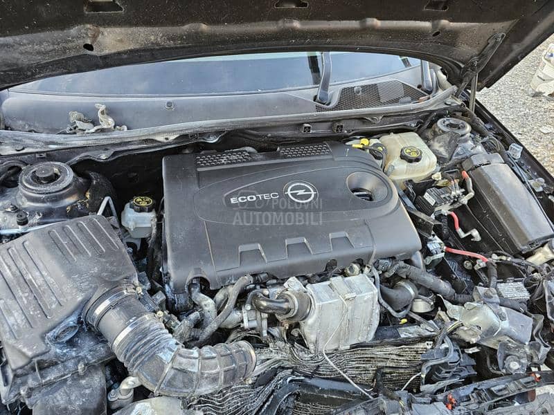Opel Insignia BiTurbo
