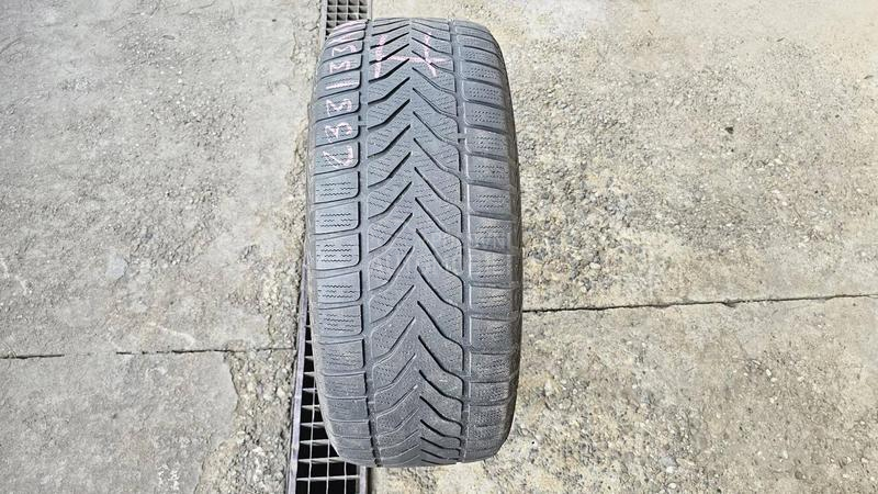 Lassa 235/55 R17 Zimska