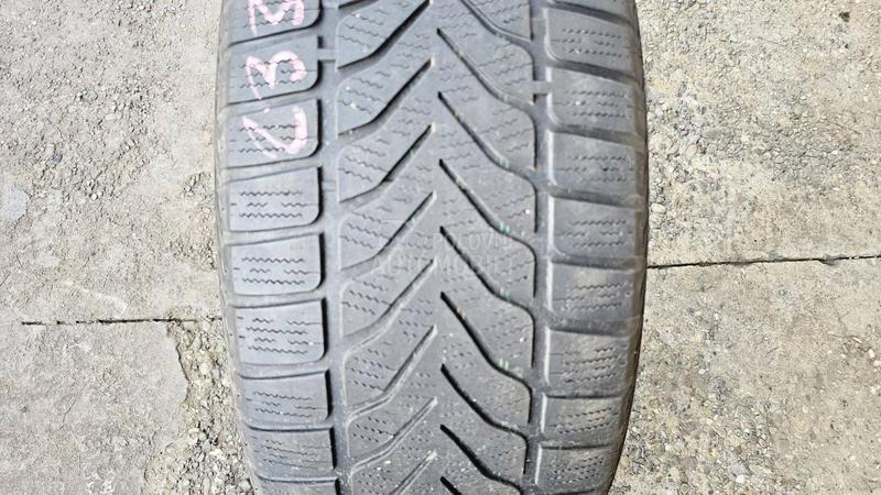 Lassa 235/55 R17 Zimska