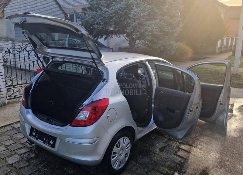 Opel Corsa D 