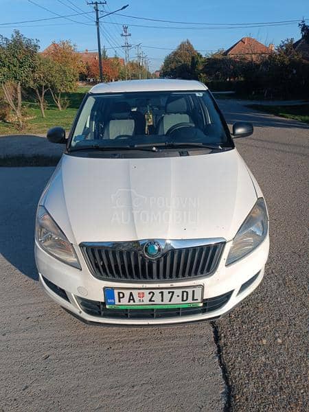 Škoda Fabia 1.2b  r e g