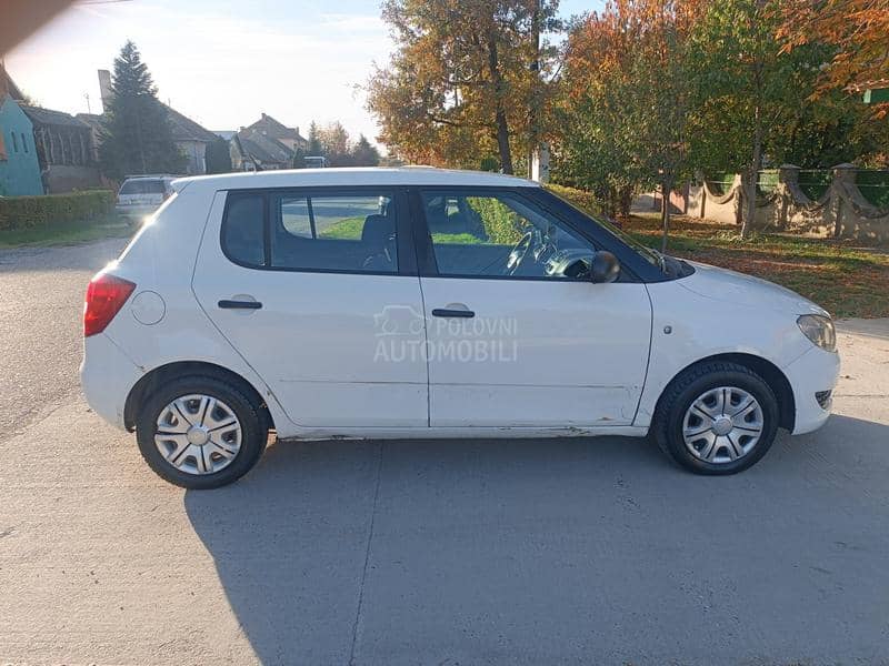 Škoda Fabia 1.2b  r e g