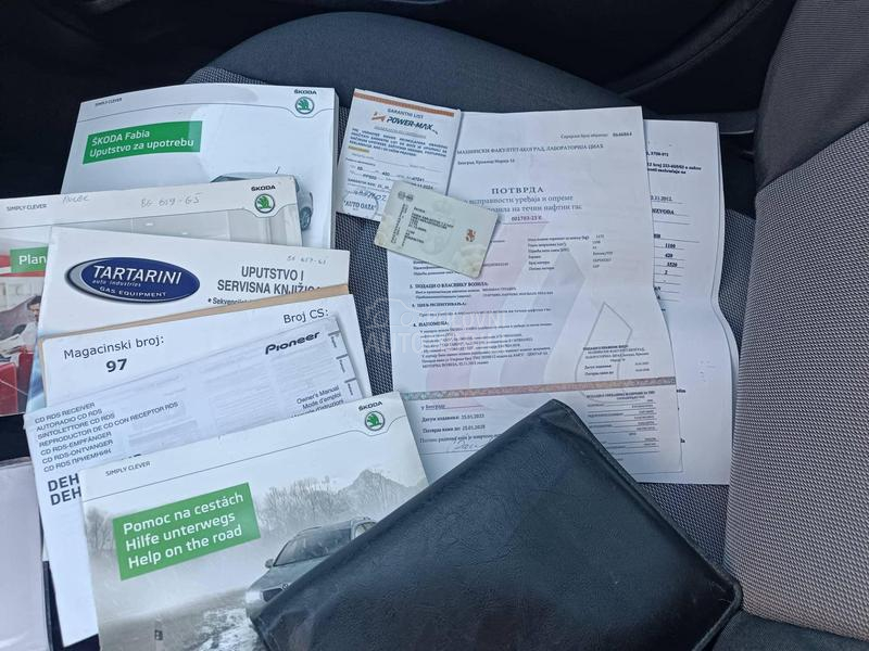 Škoda Fabia 1.2b  r e g