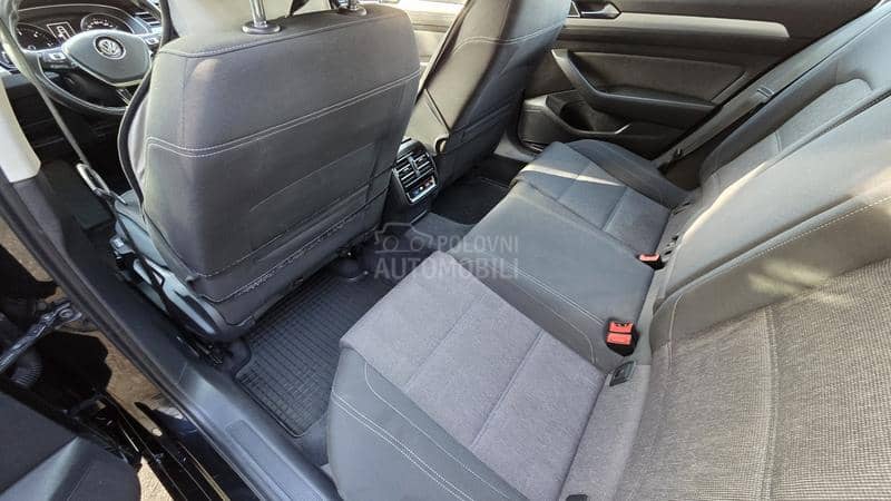 Volkswagen Passat B8 2.0 Bluemotion