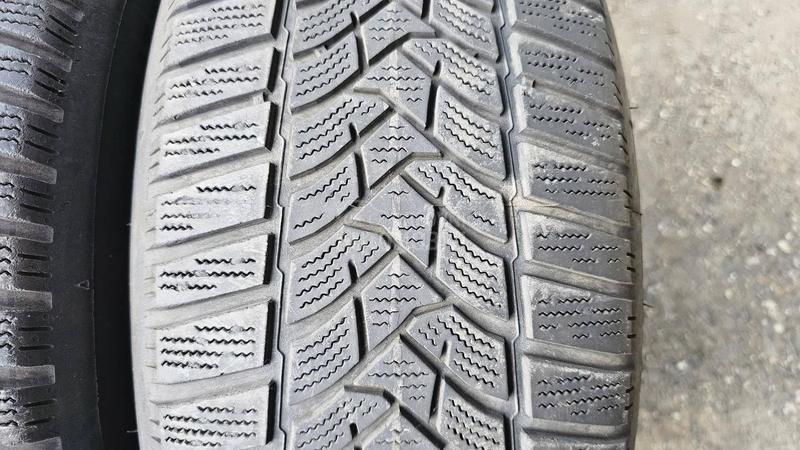 Dunlop 215/60 R16 Zimska