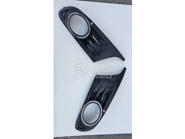 Rešetka maglenki za Volkswagen Golf 6 od 2009. do 2013. god.