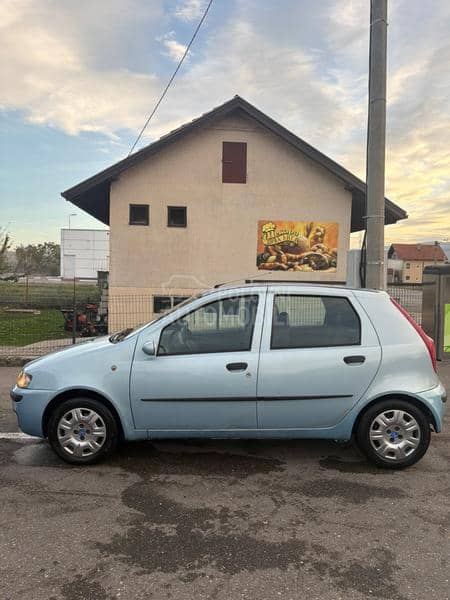 Fiat Punto FIAT PUNTO 1.2 16V