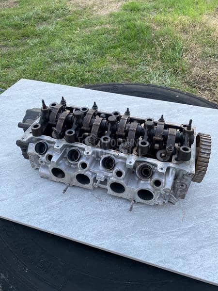 Glava motora i dihtung 1.4B