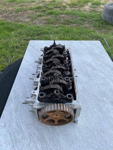 Glava motora i dihtung 1.4B