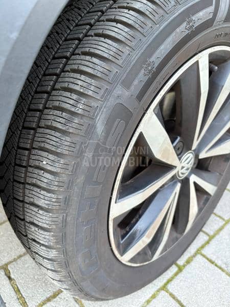 Volkswagen T-Roc virtual