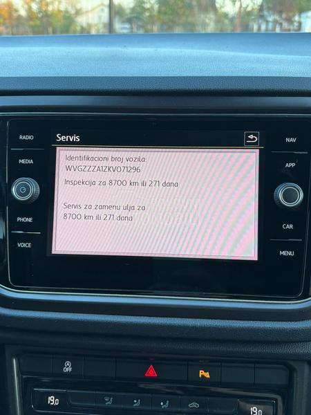 Volkswagen T-Roc virtual