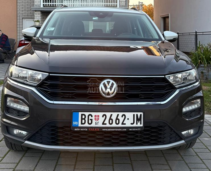 Volkswagen T-Roc virtual