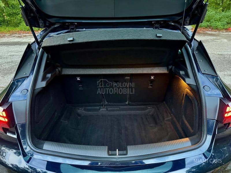 Opel Astra K R E Z E R V I S A N