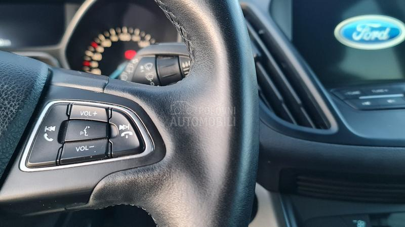 Ford Kuga 1.5 EcoB Titanium