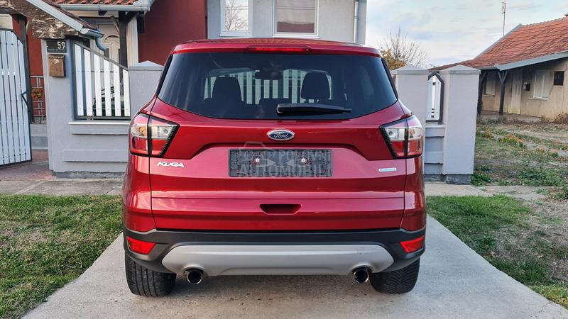 Ford Kuga 1.5 EcoB Titanium