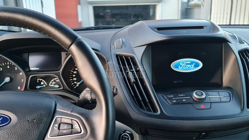 Ford Kuga 1.5 EcoB Titanium