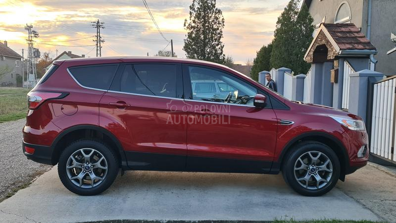 Ford Kuga 1.5 EcoB Titanium